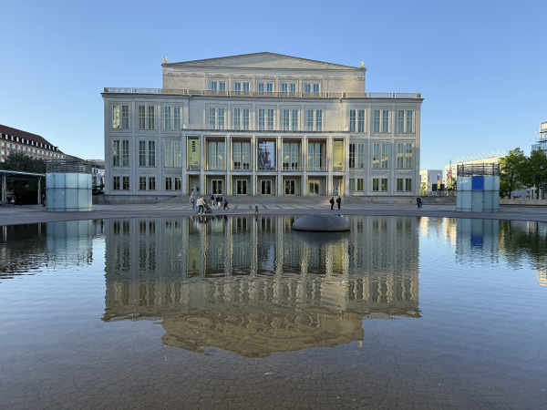 Augustusplatz mit Oper und Gewandhaus
