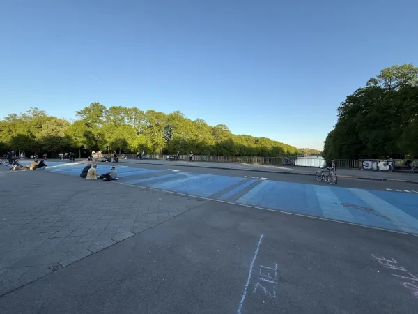 Clara-Zetkin-Park (größte Parkanlage Leipzigs)